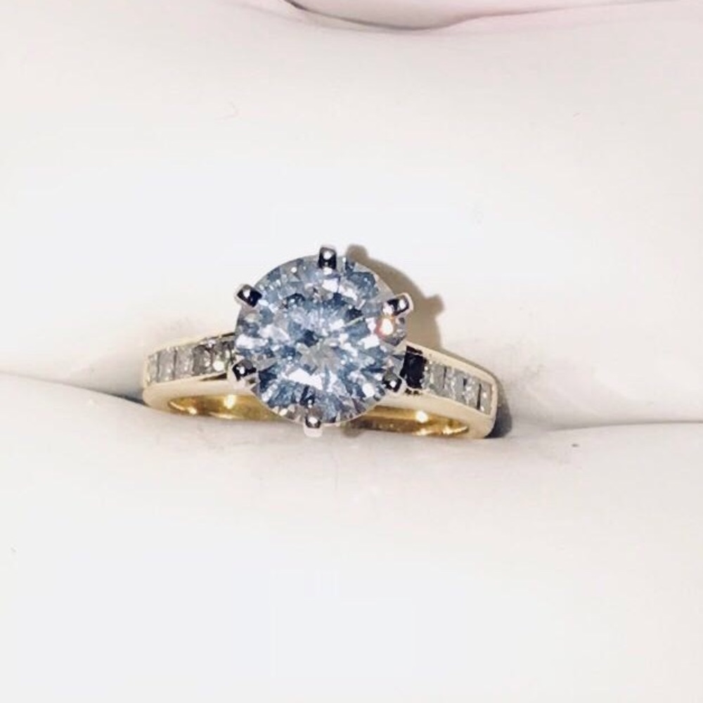 2.2ct. Diamond Engagement Ring